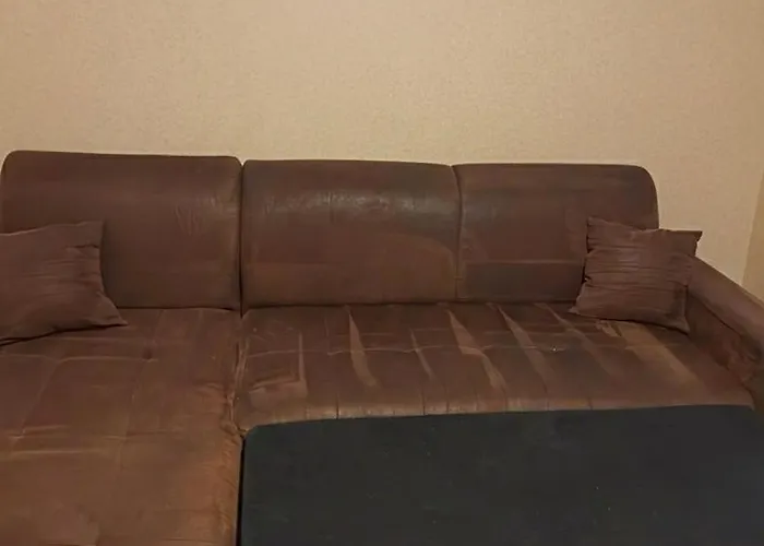 דירה Renovated 2-room Sleeps 4 Tram And Shops Nearby